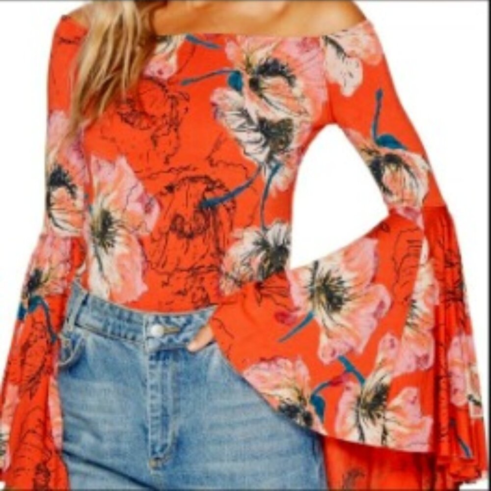 Free People We The Free Birds of Paradise off the shoulder bell top. Medium